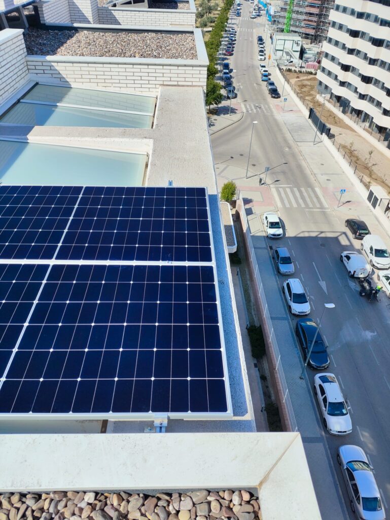 lecda proyectos paneles solares